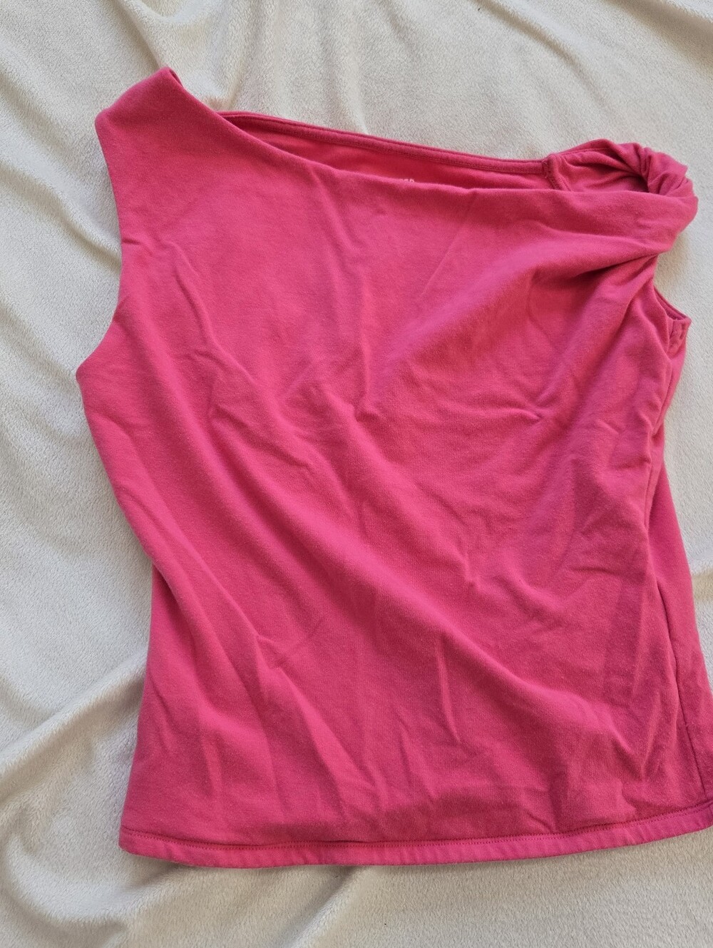 Hollister Asymmetrical Off the Shoulder One Shoulder Top Size Small